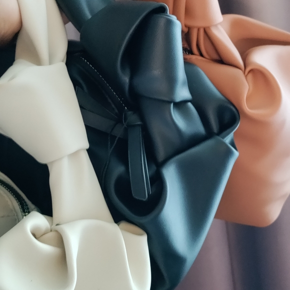 Slouchy Bag - Picture 6 of 11